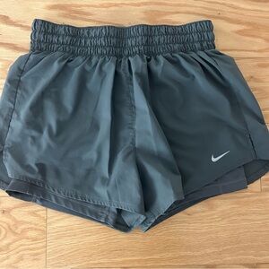Women's Dri-FIT High-Waisted 3" 2-in-1 Shorts